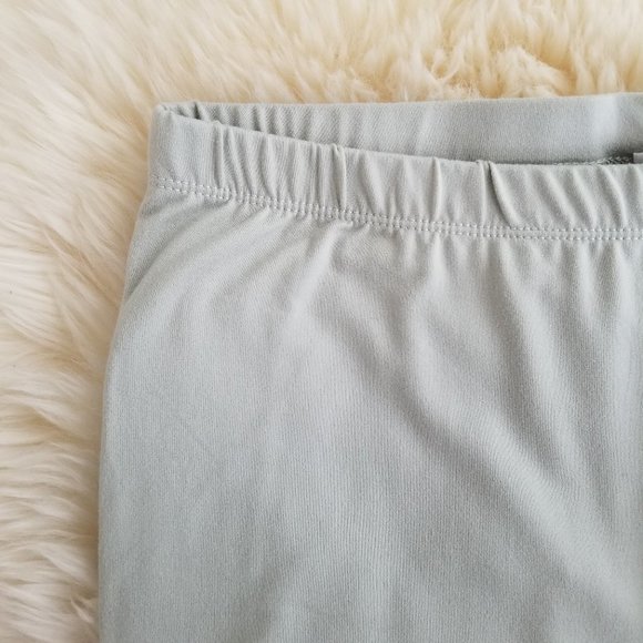 $5 Add on | High waisted biker shorts (medium) - Picture 3 of 9